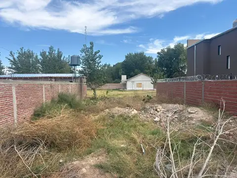 VENTA TERRENO EN BARRIO BELLA VUSTA PLOTTIER 