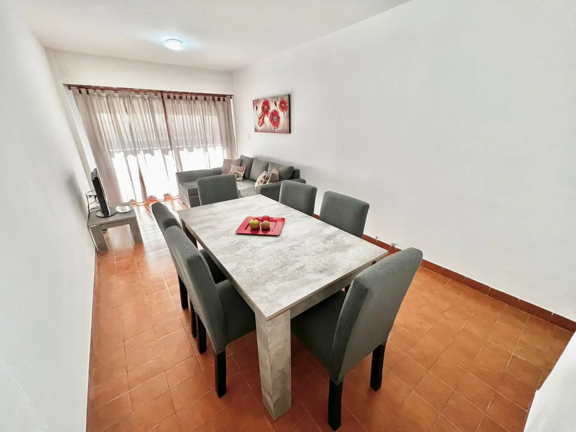 Depto 3 amb, 65m² con cochera y balcón — La Perla Norte