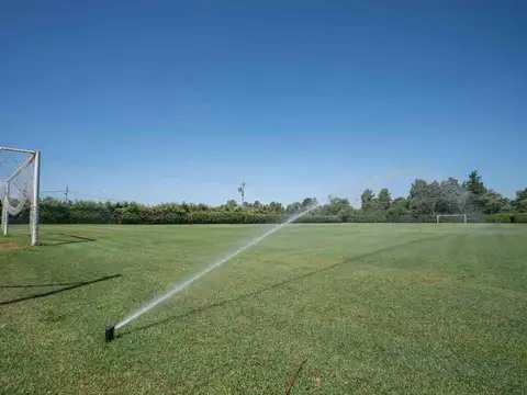 Predio en Venta Merlo Canchas Fútbol 11 Pileta Spa