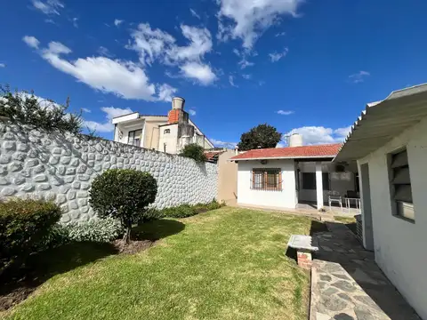 Casa en Banfield Este