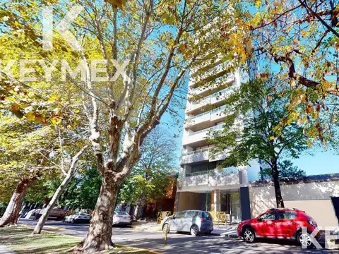 VENTA IMPORTANTE PISO CON COCHERA