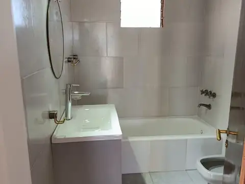 VENDE DEPARTAMENTO 3 AMB CON BALCON Y TERRAZA EXCLUSIVA, SAN MARTIN, A 50MTS GRAL PAZ
