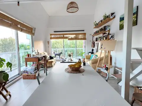 Departamento en Alquiler con 1 cocheras