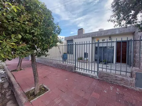 VENTA CASA 3 DORMITORIOS B° CANTISANI - SAN LUIS