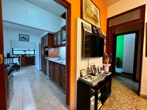 Casa 3 ambientes con 1 baño