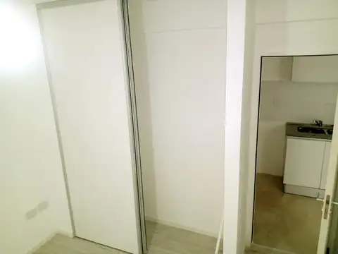 LAVALLE 200, Piso 1