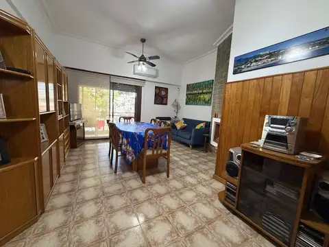 Depto Tipo Casa en Venta en Villa General Mitre, USD 155.000