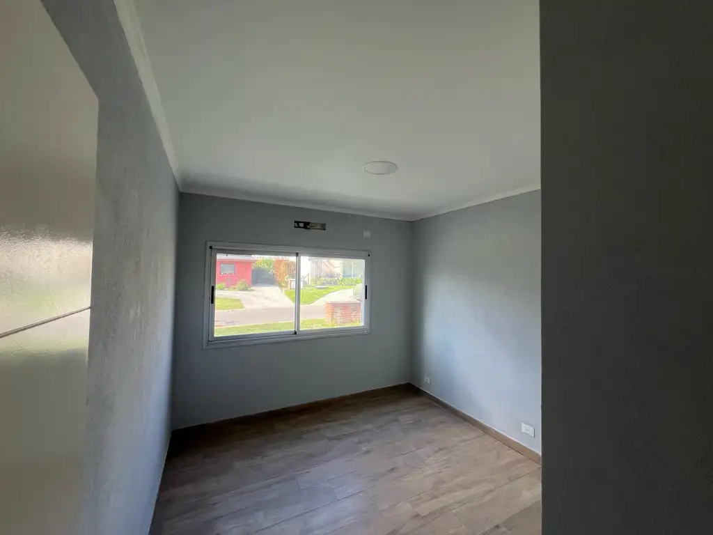 Casa en Pilar del Este - Santa Guadalupe de 4 dormitorios