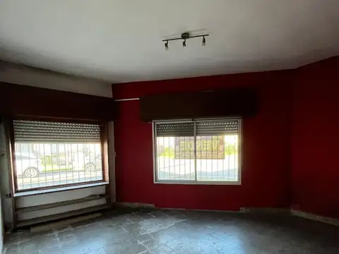 Casa en Venta en Berazategui, USD 70.000