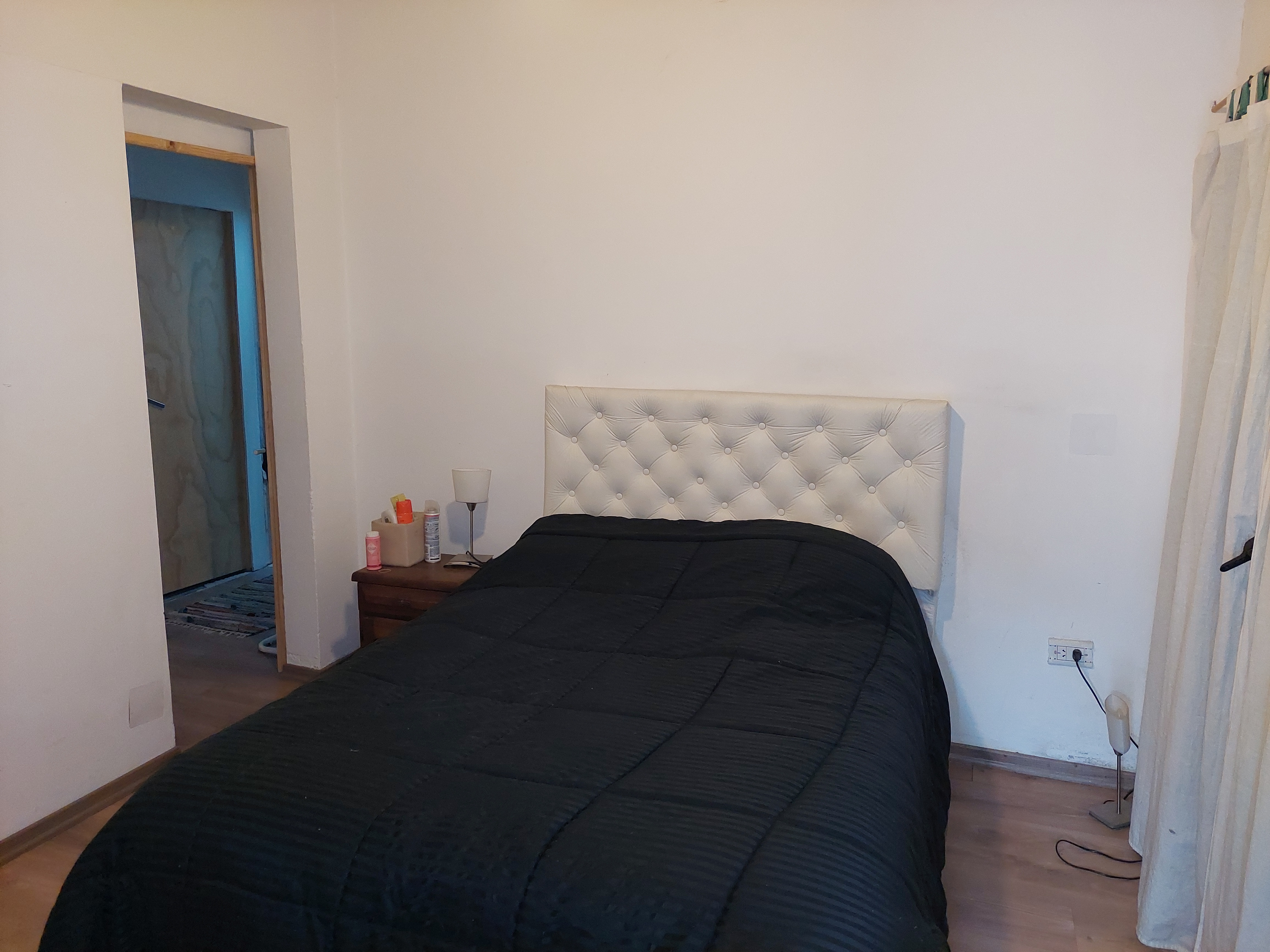 Casa 2 ambientes con 1 baño