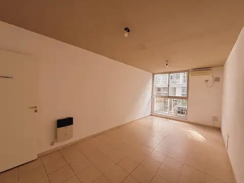 Oficina en Alquiler en Centro, $ 300.000