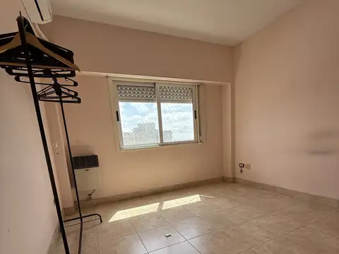 Almirante Guillermo Brown 700, Piso 8