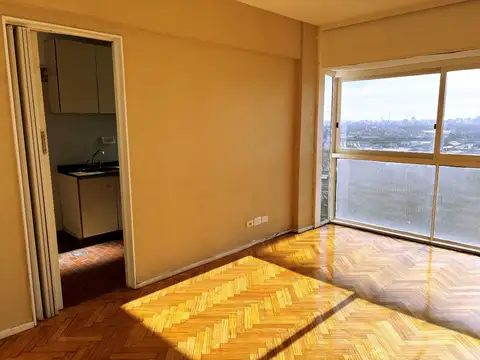 Avenida San Martín 2800, Piso 14