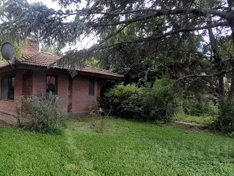 Venta Casa 2 ambientes sobre lote de 700 m2 en Parque Sakura, Exaltacion de la Cruz