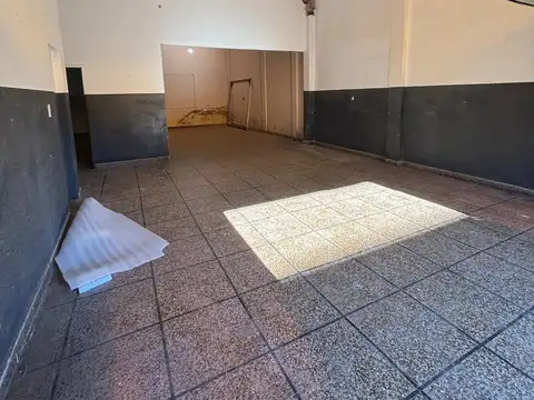 Galpón de 91 m2 + entrepiso