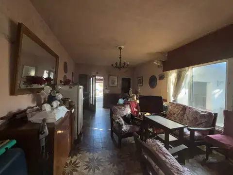 VENTA CASA A REFACCIONAR PALOMAR MORON