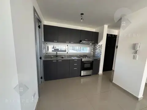 Humberto Primo 200, Piso 8