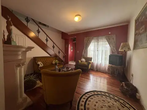 VENTA DUPLEX 3 AMB COCHERA PARQUE LUIS GUILLON APTO CREDITO