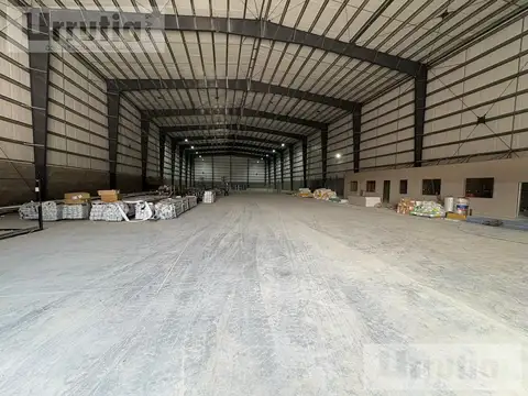 Galpon en Alquiler A Estrenar