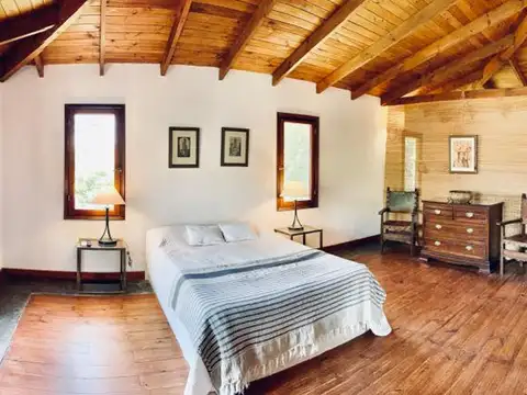 Calle Talcahuano, entre Francia y Antofagasta