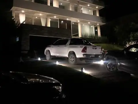 Casa en Alquiler Temporal con 1 cochera