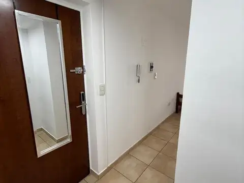 Laprida 2000, Piso 2