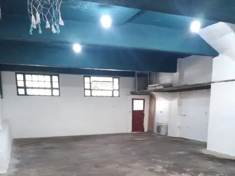 Galpon en Alquiler en Villa Maipu, $ 1.200.000