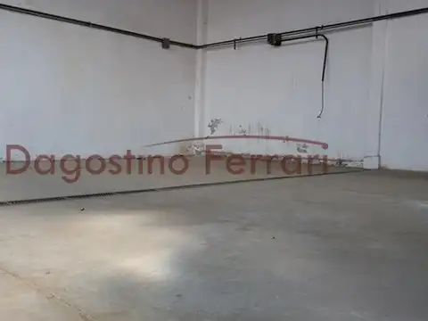 Venta galpón - Sucre 900