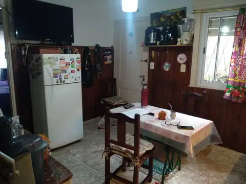Depto Tipo Casa en Venta con 1 cocheras