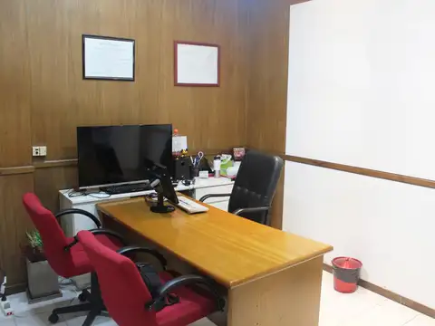 VENTA OFICINA 50 M² CON COCHERA - MICROCENTRO - FLORIDA Y LAVALLE