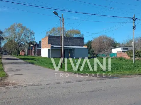 Galpon en Venta 10  mts Frente