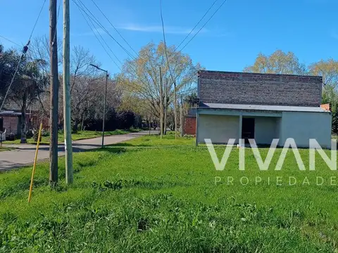 Galpon en Venta 8  mts Fondo