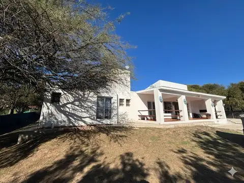 EXCLUSIVA CASA EN VENTA EN ESTACION DEL CARMEN