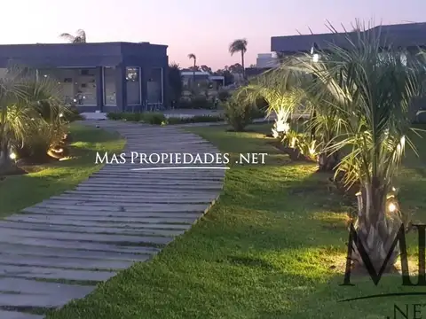 Terreno en Venta de 726,0 m2