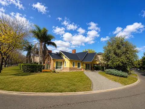 Casa en Venta de 4 dormitorios