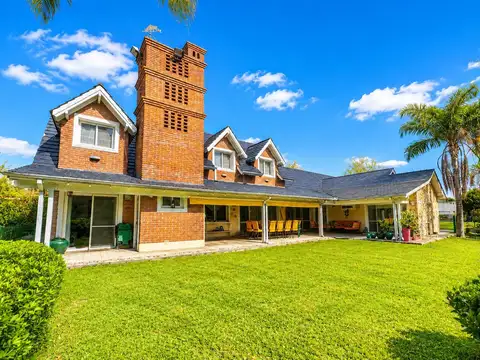 SANTA MARIA DE LOS OLIVOS | GRAND BOURG