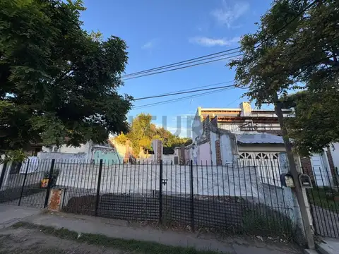 TERRENO A LA VENTA EN CITY BELL IDEAL DESARROLLO MULTIFAMILIAR O COMERCIAL.