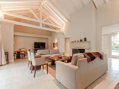 Casa en Venta de 6 dormitorios