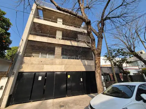 Departamento 2 ambientes en venta en Victoria