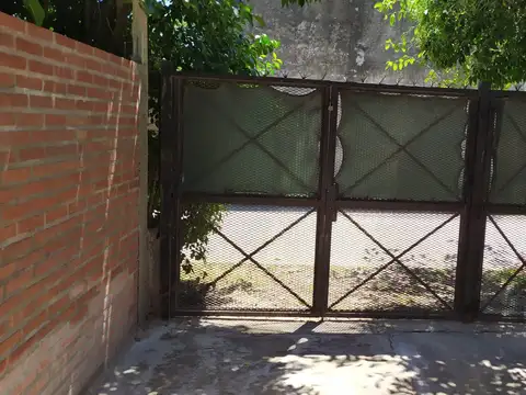 Departamento en Alquiler en Villa Luzuriaga, $ 550.000