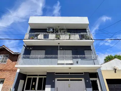 En Alquiler Departamento 2 Ambientes | Muy Luminoso | Balcón Corrido de 6 m² | Bajas Expensas