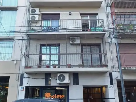Marcelo T de Alvear al 1600