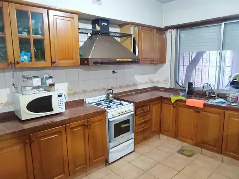 VENTA PH 4 AMBIENTES PATIO TERRAZA Y PARRILLA