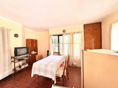 Oportunidad. Casa en Venta El Remanso 1600 m² Gran Parque. 2 ambientes.