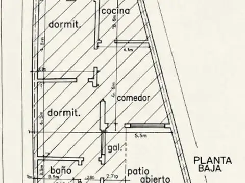 Casa 4 ambientes con 2 baños