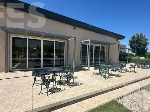 VENTA LOTE 4000m2 DOBLE ENTRADA  FINCAS SAN VICENTE  FINANCIA PERMUTA