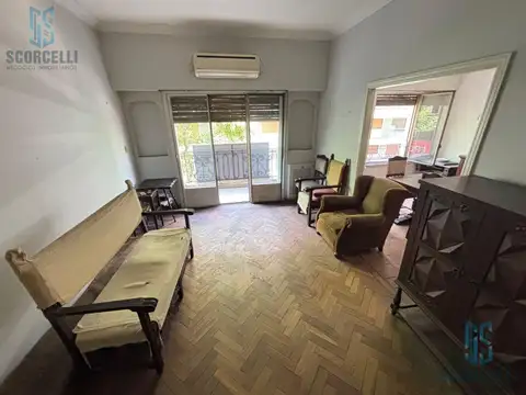 Amplio Depto. de 100 m2 cub. con Balcón frente y dep. A REFACCIONAR! Caballito