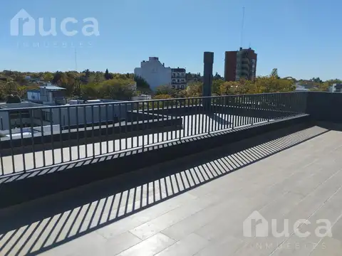 Departamento de 3 ambientes con Terraza propia , en venta , en San Isidro.
