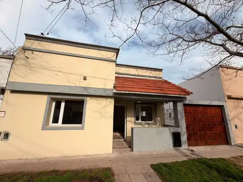 casa 4 ambientes con garage y patio