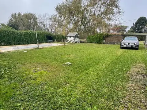 Casa 2/3 dormitorios garita 18